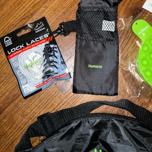 ⭐️Humana Health Fanny Pack Bundle - Picture 7 of 15